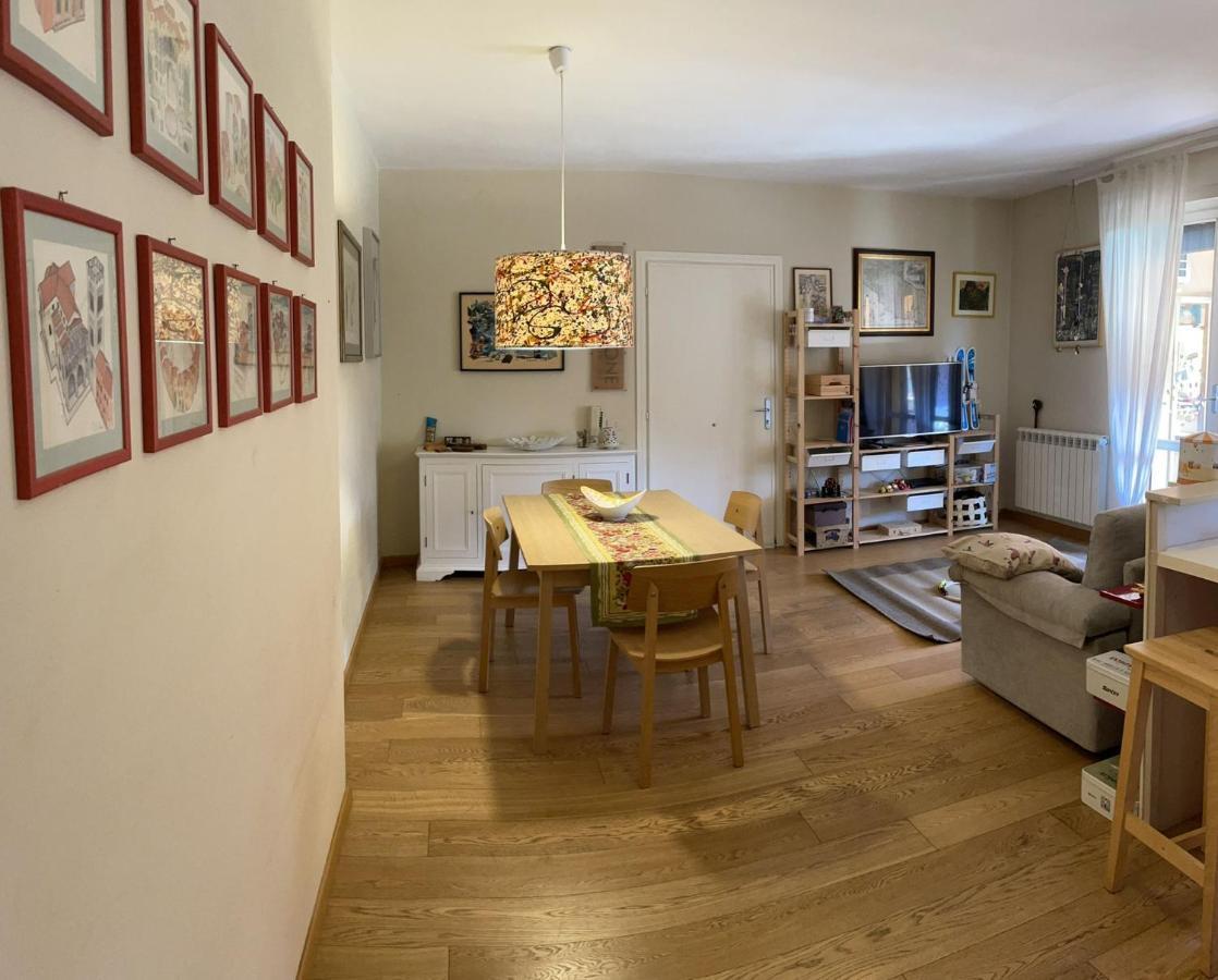 A Casa Di Rocco With Air Condition, Wifi And Private Parking Lucca Exterior foto